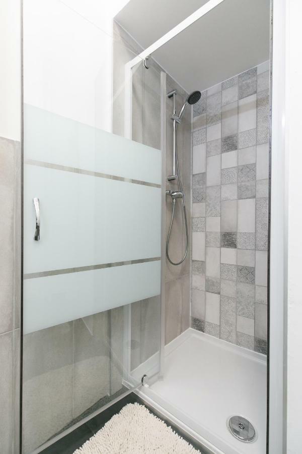 Ella Apartment Budapest Luaran gambar